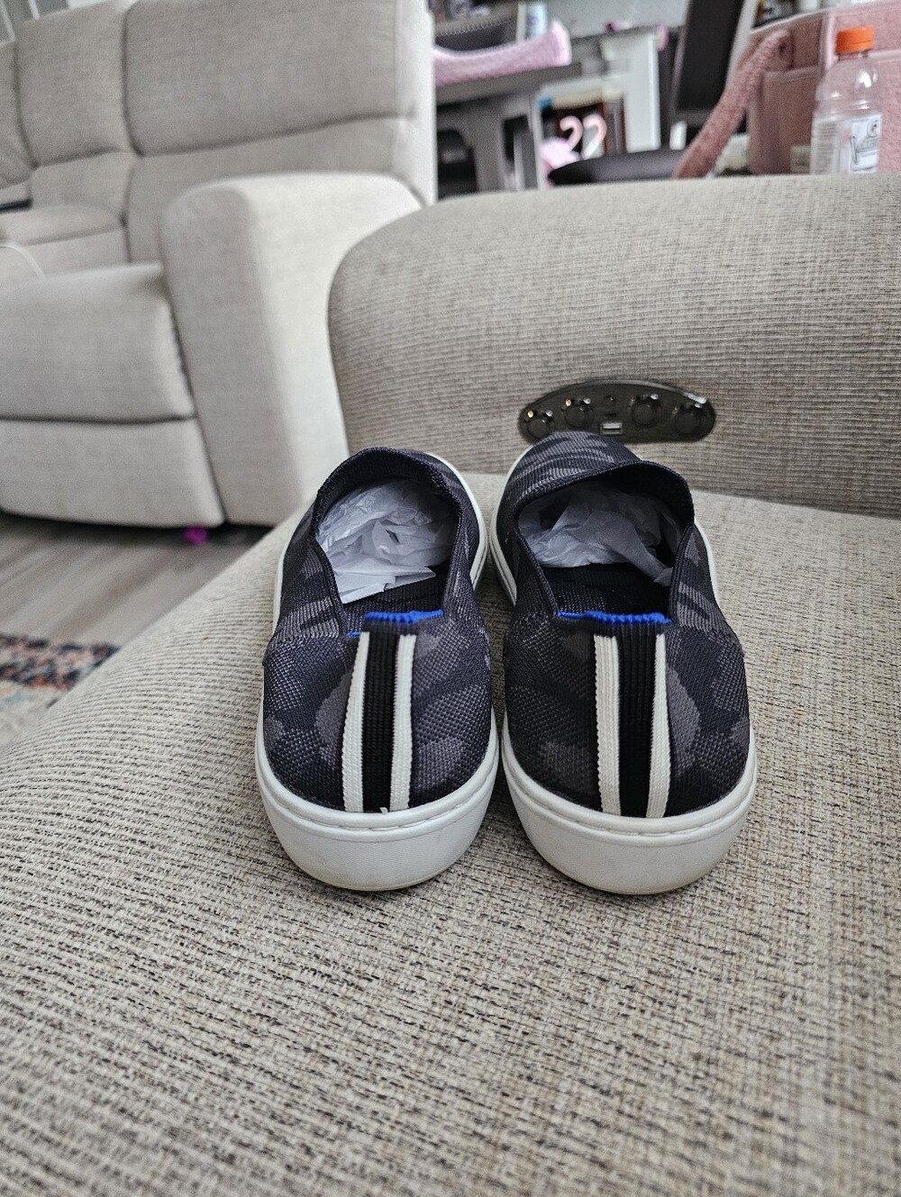 Rothy's The Original Slip-On Sneaker Size 8.5 - Picture 5 of 7